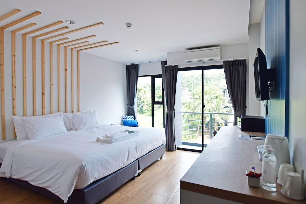 The Galla Hotel Ranong Bagian luar foto